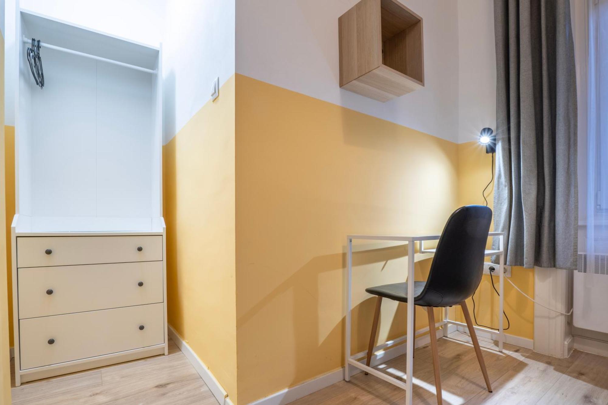 4-Bedroom Comfort Apartment In The Citycenter F38 Будапешт Экстерьер фото